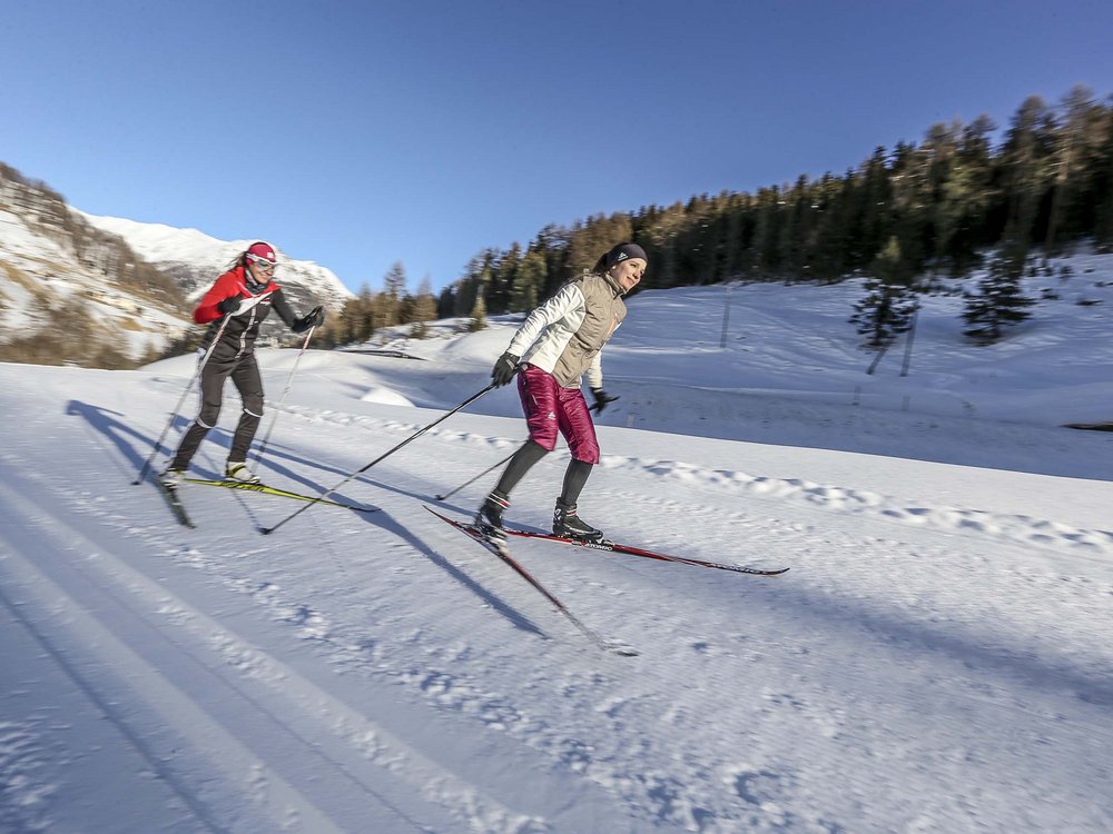 Ski-in Ski-out im Hotel im Engadin Ski-in Ski-out im Hotel im Engadin