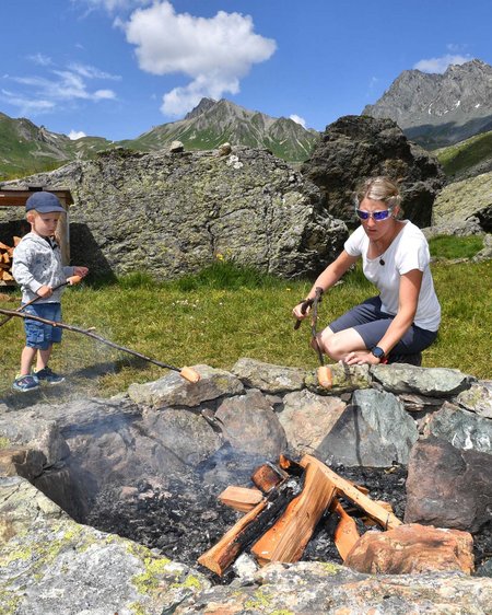 Abenteuer im Familienhotel in Samnaun Abenteuer im Familienhotel in Samnaun