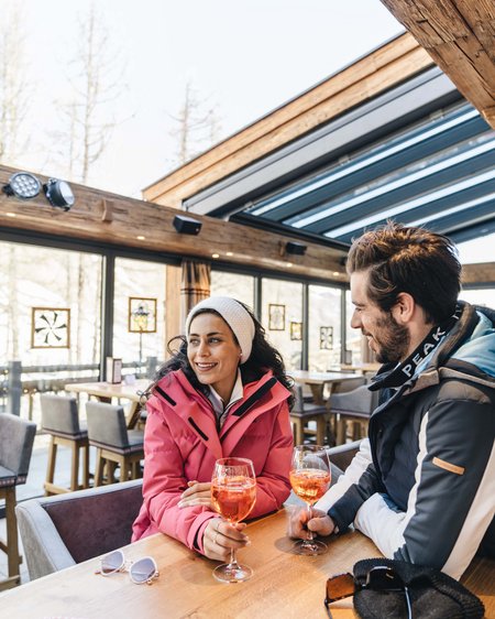 Ski-in Ski-out im Hotel im Engadin Ski-in Ski-out im Hotel im Engadin