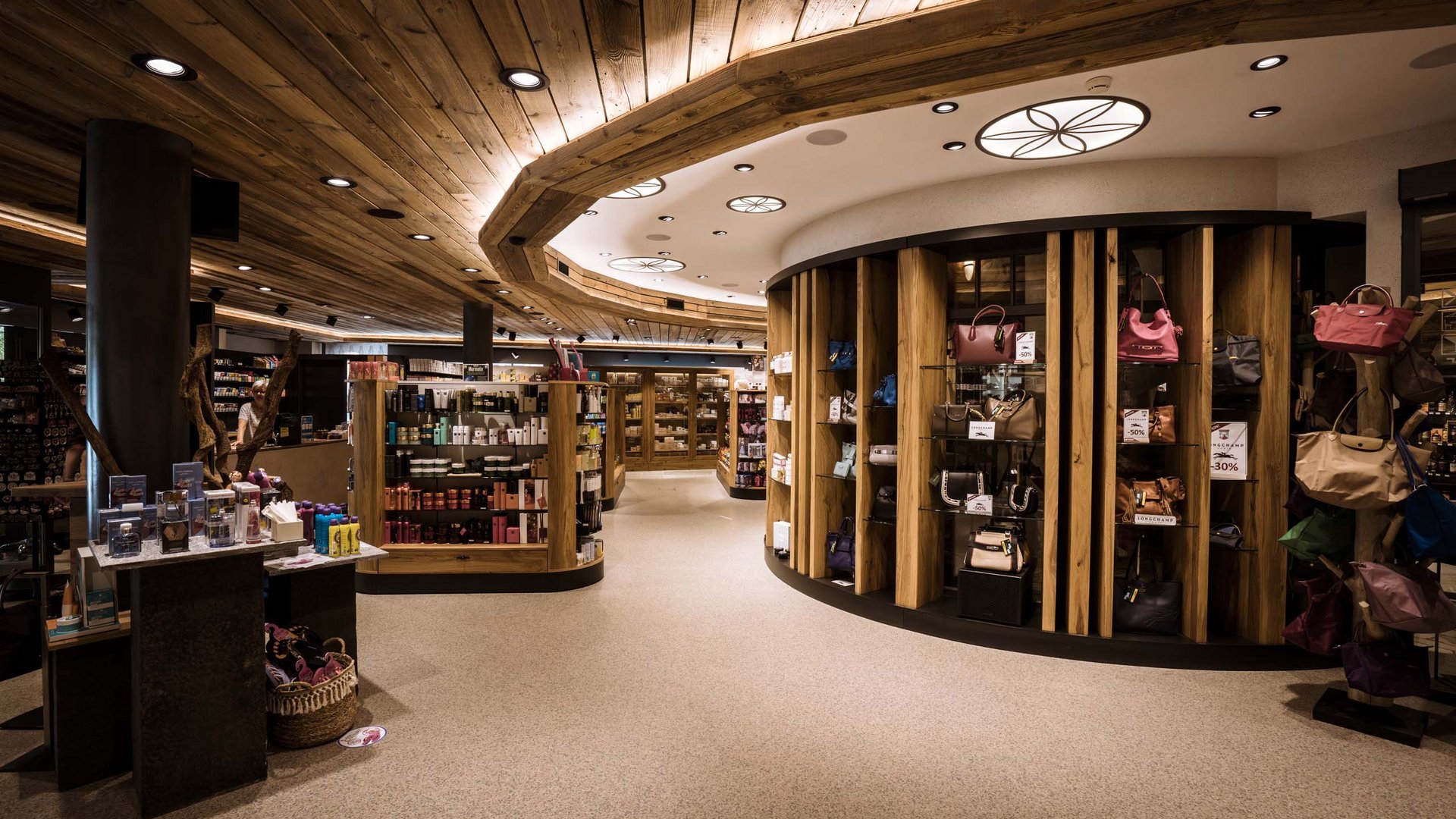 Shoppingvergnügen in Samnaun Shoppingvergnügen in Samnaun