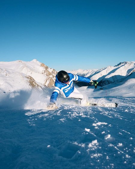 Ski-in Ski-out im Hotel im Engadin Ski-in Ski-out im Hotel im Engadin