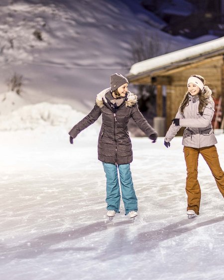 Ski-in Ski-out im Hotel im Engadin Ski-in Ski-out im Hotel im Engadin