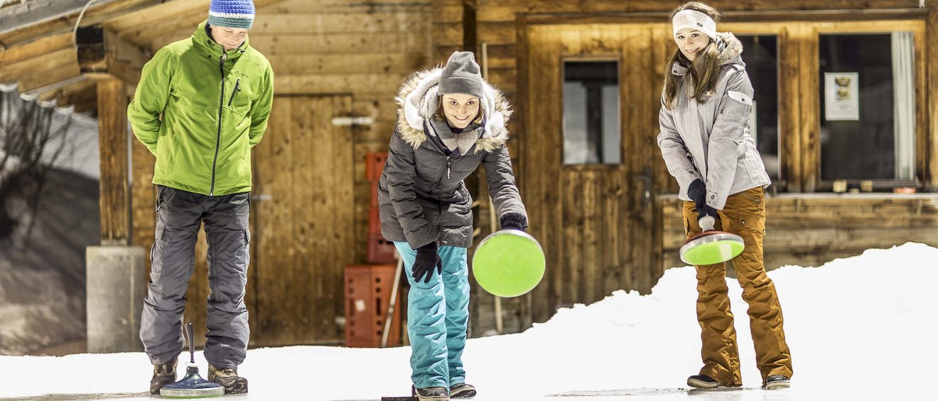 Mehr als ein Skihotel in der Schweiz Mehr als ein Skihotel in der Schweiz
